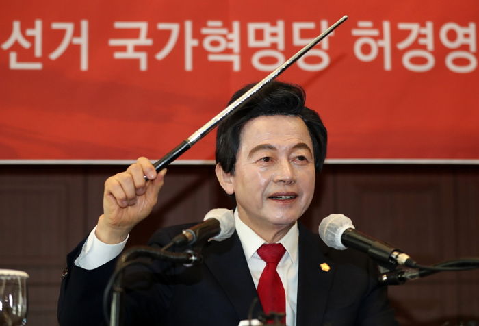 허경영, 득표율 ‘0.83%’ 28만표로 4위...대선 당일까지 전화 돌려