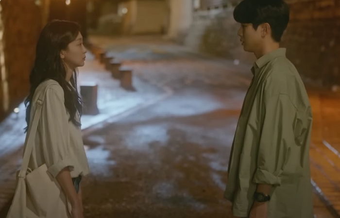 당신의 여자친구가 싸움만 하면 갑자기 ‘눈물’부터 터뜨리는 3가지 이유