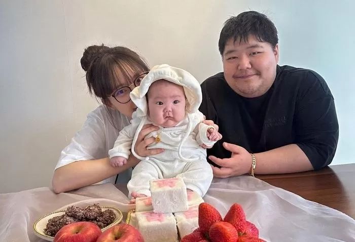 “딸 살쪄, 적당히 먹여”라는 소리 듣자 공혁준 아내 산범이 인스타에 올린 글