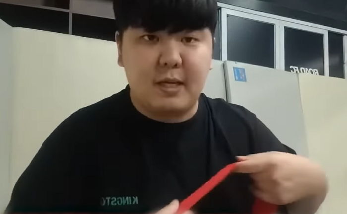 격투기선수 출신 유튜버 엄태웅, 조폭에 ‘선전포고’...“경찰이 막아도 끝까지 ‘참교육’할 것”