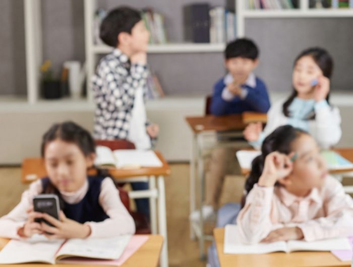 학교 점심시간 때 처음 본 친구 따라갔다가 흉기로 ‘묻지마 공격’ 당한 초1 아이의 팔 상태