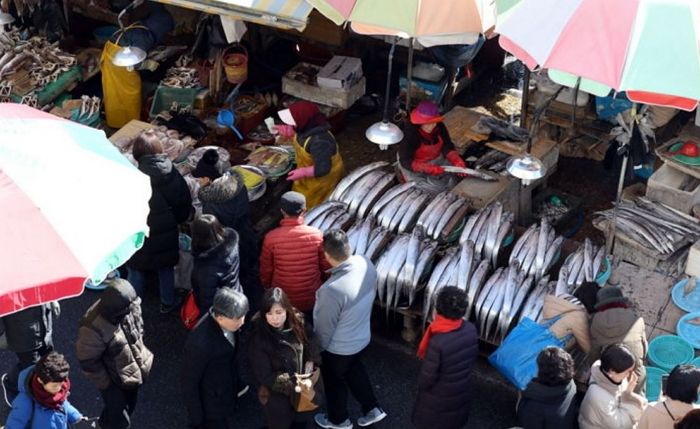 부산 사람들이 회 먹으러 갈 때 ‘자갈치 시장’은 무조건 거른다고 하는 이유