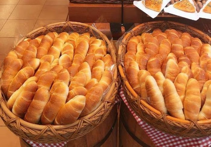 한국은 3천원인데...일본 ‘원조 소금빵집’의 충격적인 소금빵 가격 근황