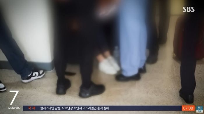 엘리베이터 안에서 무차별 폭행당한 여성...“폭행남 바지 내려가 있었다” (영상)