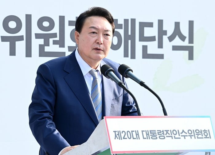 윤석열 당선인 “국민신상털기·뒷조사 청산 위해 ‘민정수석실 폐지’할 것”