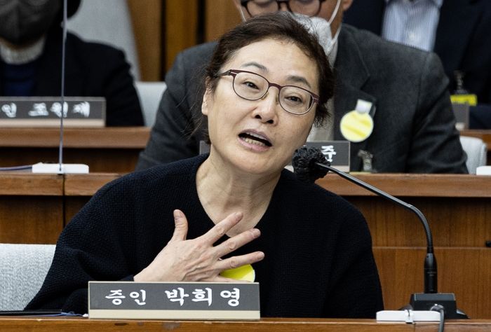 사퇴 거부한 박희영 용산구청장, “나는 ‘국민정서법’으로 구속됐다” 문자 의혹