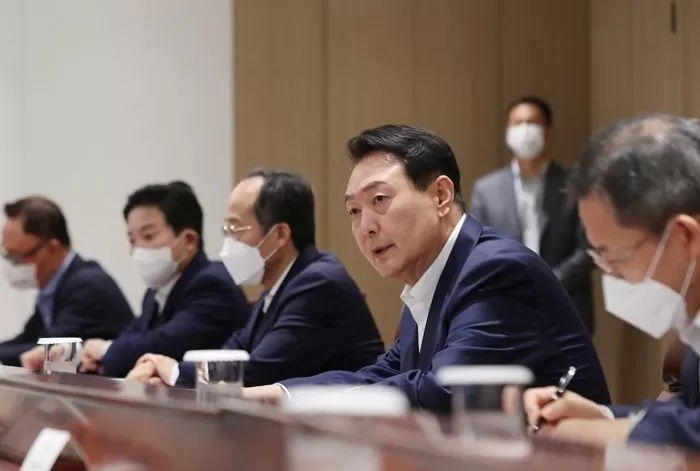 윤석열 대통령 “지지율 0%, 1%가 나와도 해야 할 일은 하겠다”