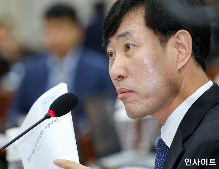 하태경 “월북 몰이·빨갱이 사냥이라면 치 떨던 분들이 월북 몰이 한 거다”