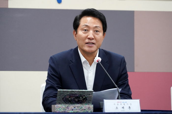 오세훈 서울시장, 청계천 앞에 있는 55년된 세운상가 ‘녹지공원’으로 만든다