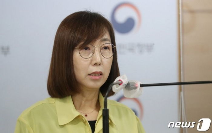 尹 대통령이 내정한 새 질병청장, 알고보니 절친의 아내...“전문가 영입 vs 측근 챙기기”