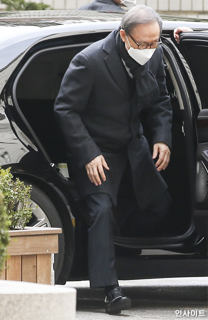 13년 전 나로우주센터 준비하며 ‘세계 7대 우주강국’ 미리 설계했던 이명박