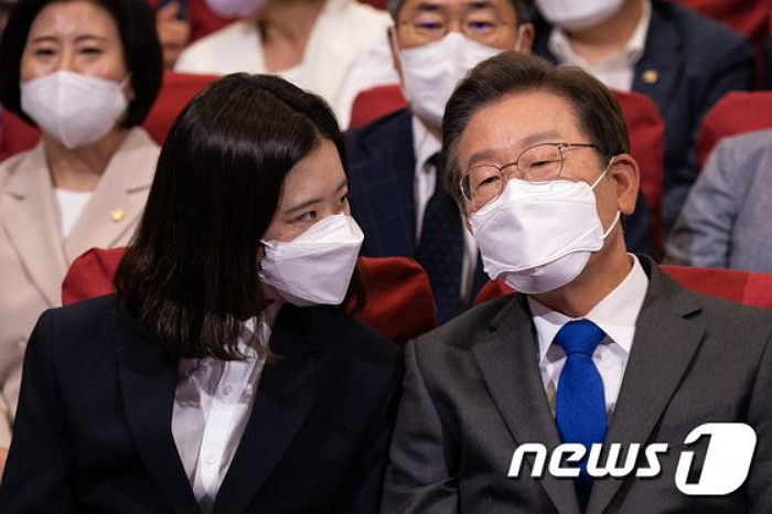 박지현 “이재명, 털어도 먼지 안 나와...당당히 ‘검찰 소환’ 응하라”