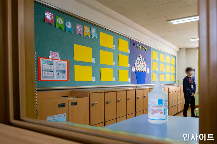 남자 초등학교 선생님 ‘멸종 위기’...올해 서울 초등교사 합격자 114명 중 남성은 11명뿐