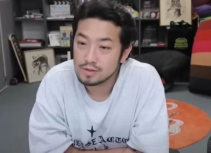 주호민의 ‘특수교사 소송’에 여론 들끓자 침착맨이 홈페이지에 내린 긴급 조치