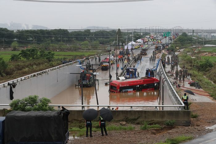 14명 숨진 ‘오송 참사’는 인재...“비상대기 안하고 퇴근, 지하차도 자기 담당인지도 몰라”