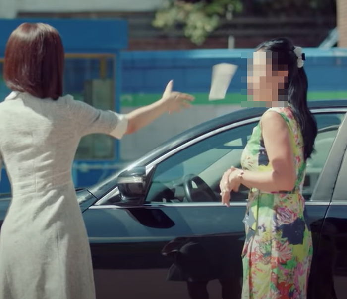 밀린 유치원비 달라니까 10원·100원짜리 ‘동전’으로 바꿔와 원장에게 던진 학부모