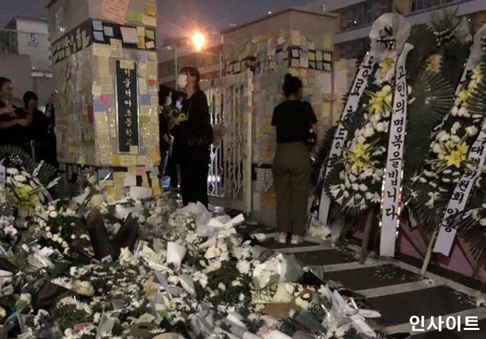 서이초에서 극단 선택한 ‘새내기 교사’의 생전 사진 공개...유족이 당부한 3가지