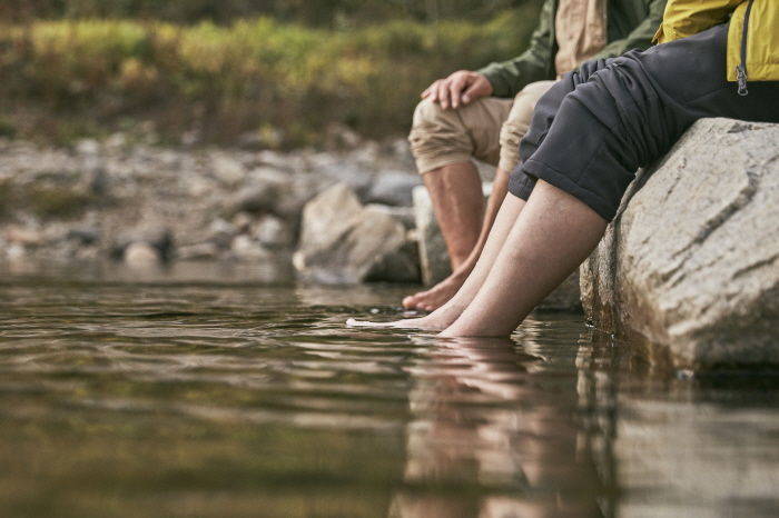 물에 빠진 9살 아들 구하러 하천 뛰어든 40대 아빠... 급류 휩쓸려 사망