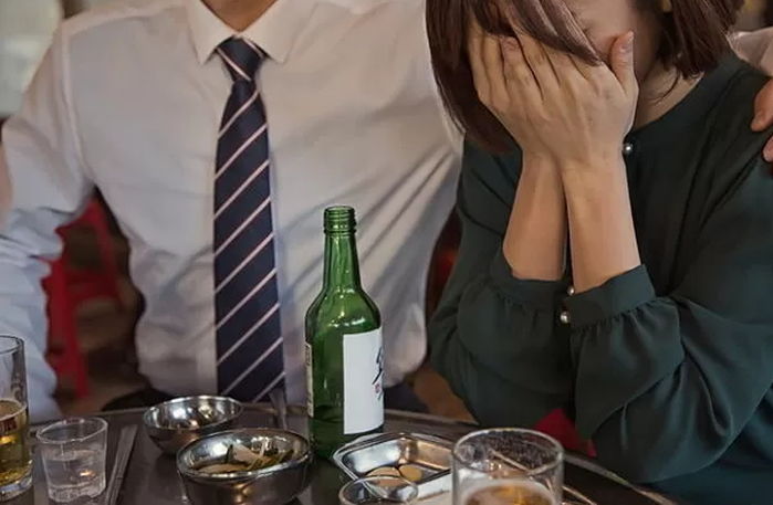 ‘콘돔’ 쓰기로 한 남친이 안쓰고 성관계하자 강간으로 고소한 여성...검찰·법원 판단 엇갈려