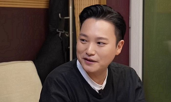 소속 여가수 ‘성 접대’시키란 제안받고 회사 때려치운 전직 엔터사 대표의 근황 (영상)