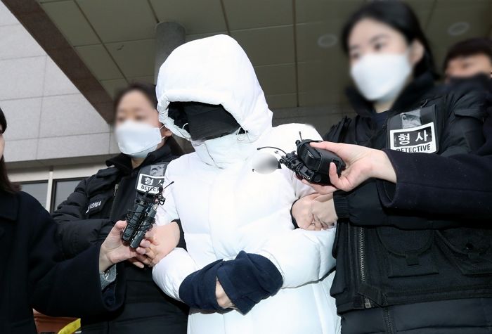 죽기 전 편의점서 혼자 허기 달래던 12살 시우군...‘학대 살해’ 계모는 징역 17년 받았다