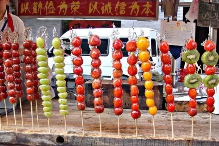 이제는 하다하다 마카롱에...선 넘었다(?)는 설탕 덩어리 ‘탕후루 마카롱’