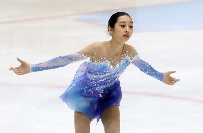 ‘김연아 키즈’ 신지아, 일본 특급 유망주 꺾고 ‘주니어 그랑프리’ 쇼트 1위