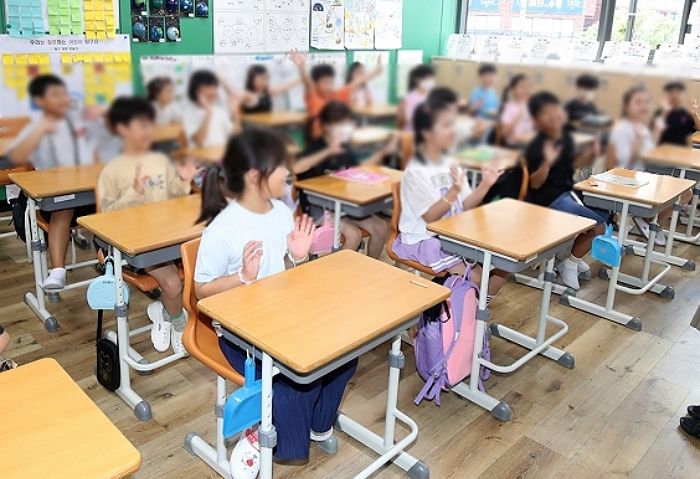 현직 초등학교 교사가 “나는 민원 없는 완벽한 교사”라고 말한 씁쓸한 이유