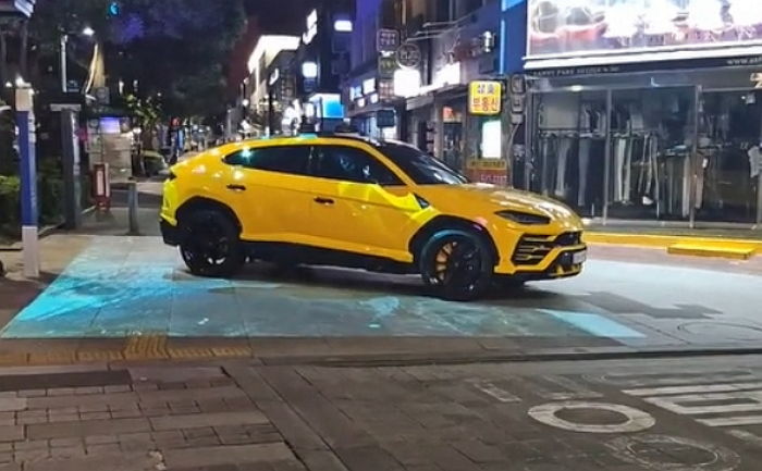 강남 신사동서 ‘흉기 난동’ 부린 람보르기니 男...“압구정 롤스로이스 男 측근”