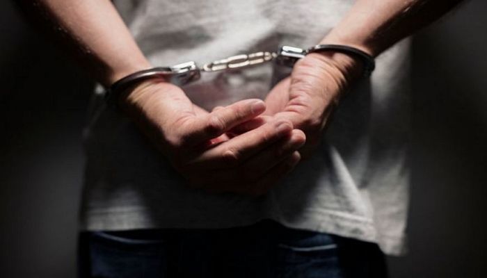 정신질환 20대 아들 입원시키려다 흉기에 찔린 아버지 ‘의식 불명’