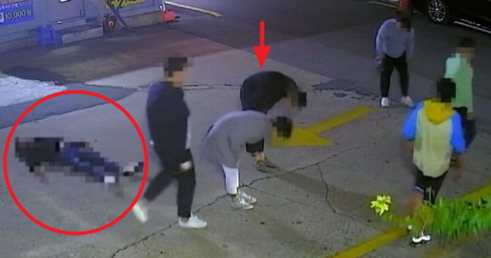 집단 폭행으로 피해자 기절 시켜놓고 형님들 지나가자 90도 ‘깍두기 인사’ 하는 MZ조폭들