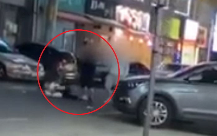 기절한 사람 ‘퍽퍽’ 쳐놓고 “쌍방폭행”...서산 묻지마 집단폭행 경악