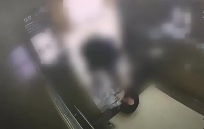 ‘군대 안 가는 여자’에 화나서 이웃집 여성 주먹으로 무차별 폭행한 23살 남성