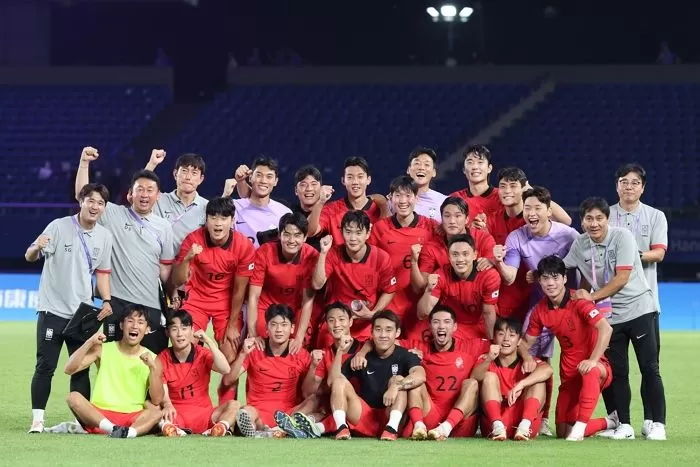 “한국 군면제 걸렸대!” 쿠웨이트 9-0으로 박살나자 떨고 있는(?) 아시아 선수들