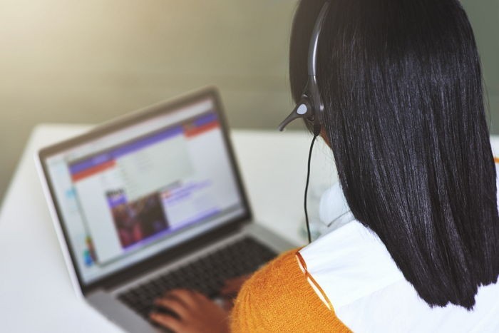 아무리 광고 스팸 전화라도 그냥 끊는 사람들 ‘똥매너’ 라는 콜센터 직원