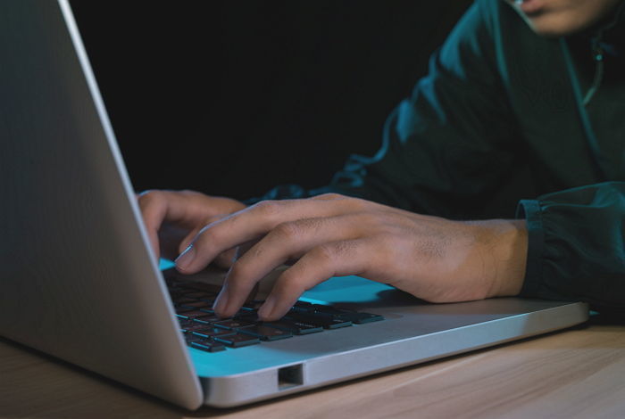 “오빠 처벌받게 하려고”... 자신 살해 예고 글 올린 20대 잡고 보니