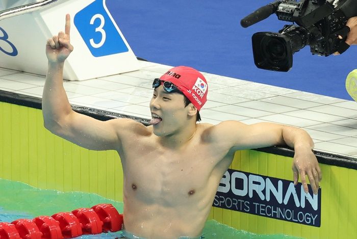 지유찬, 자유형 50m 금메달...아시안게임 한국 수영서 첫 금