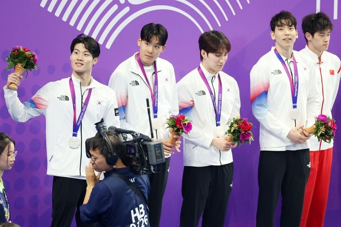 한국 수영, 벌써 메달 9개 싹쓸이...금메달 3개 더 따고 신기록 작성한다