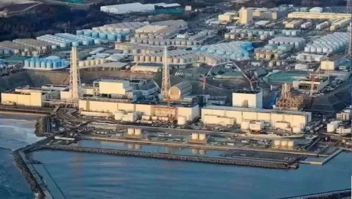 “후쿠시마 처리수 방출 비판한 자우림 김윤아, 앞으로 국가 행사서 볼 수 없을 것” 주장한 탁현민