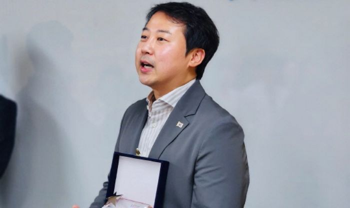“문재인이 총애한 김경수도 감옥 갔다...민주당 신나서 정신 못 차려” 직격한 장예찬