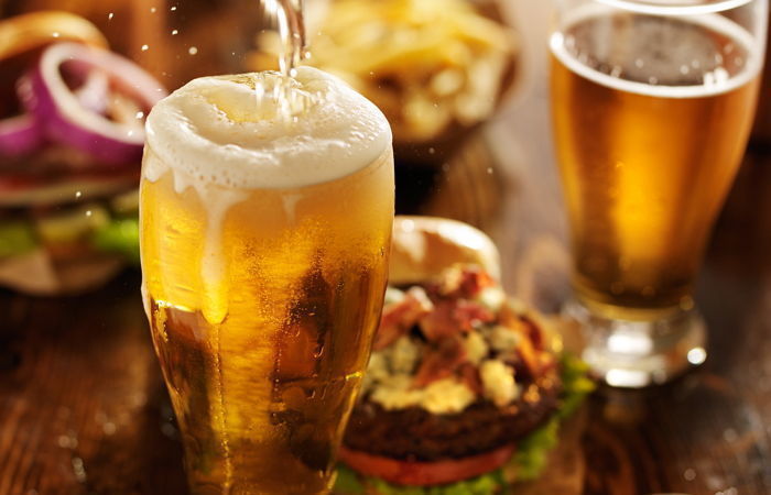 맥주값도 오른다...“카스·한맥 가격 6.9% 인상”