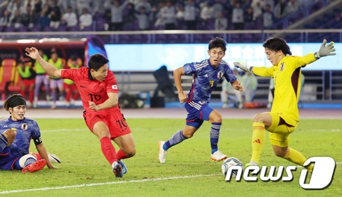 한국 축구대표팀, 한일전서 2-1로 승리하며 ‘금메달’...3연패 성공