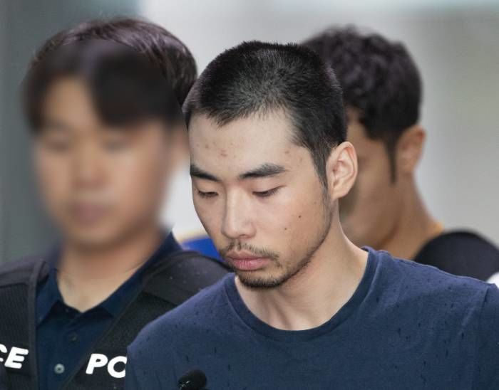 ‘분당 흉기난동’ 최원종, 혐의 인정하며 정신감정 신청...“조현병 발병 가능성”