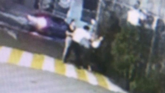 여친과 싸우다 지나가는 여자 기절할 때까지 폭행했는데 사과했다는 이유로 ‘집행유예’ 선고