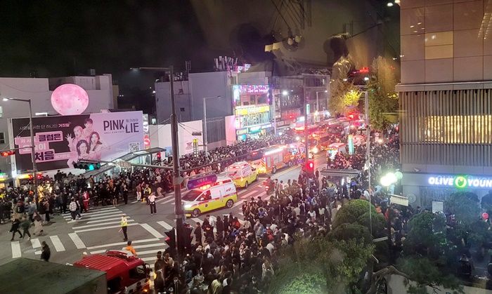 “10월 31일에 이태원 놀러가면 무개념?”...핼러윈 앞두고 토론 중인 주제