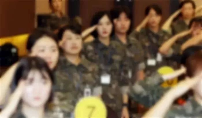 ‘女 징병제’는 반대하는데...여군, 장교·부사관 5년새 60% 폭증