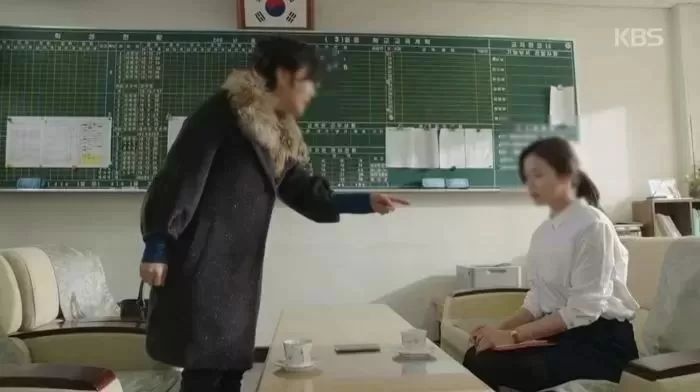 “담임쌤 병가 내면 아이 전학부터 시키겠다”는 학부모...그 이유에 사람들 공감 쏟아졌다