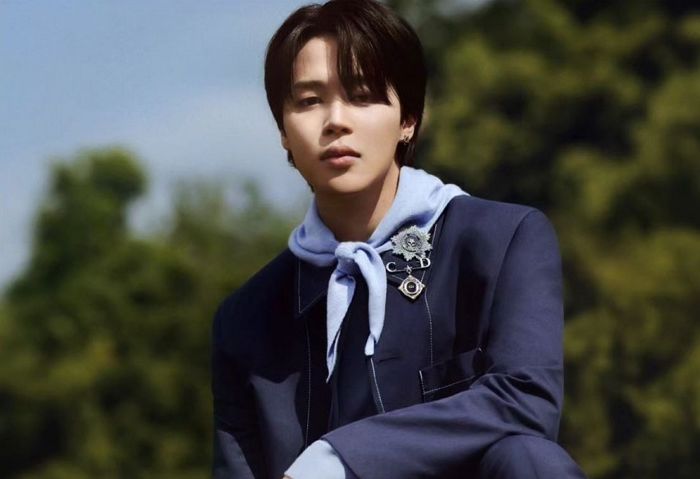 BTS 지민과 ‘열애설’ 휩싸인 여배우 송다은, DM 계속 날아오자 아미들에게 경고 날렸다