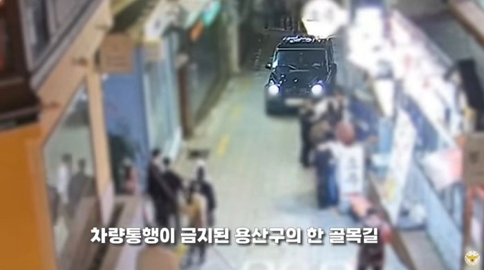 면허 취소되고도 또 음주운전한 ‘벤츠녀’가 경찰에 딱 걸리자 선택한 ‘도주 방법’ (영상)