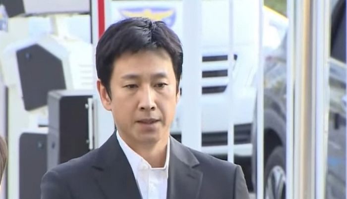 ‘마약투약’ 혐의 이선균 “저를 믿은 모든 분께 고개 숙여 사과...수사 성실하게 임할 것”